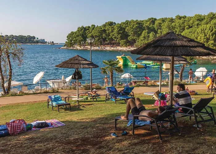Lovely Stacaravan In Vabriga With Wifi Poreč