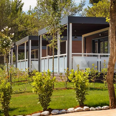 Lovely Stacaravan In Vabriga With Wifi