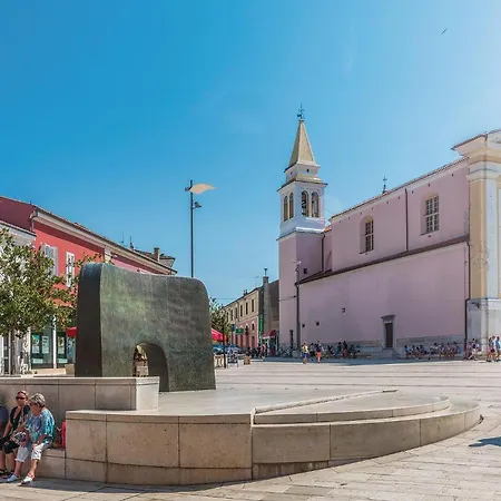 Lovely Stacaravan In Vabriga With Wifi Poreč