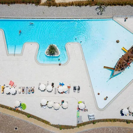 Gorgeous Stacaravan In Vabriga With Wifi Poreč