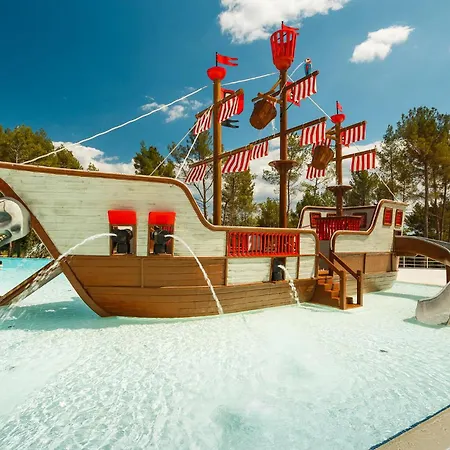 Lovely Stacaravan In Vabriga With Wifi 5* Porec